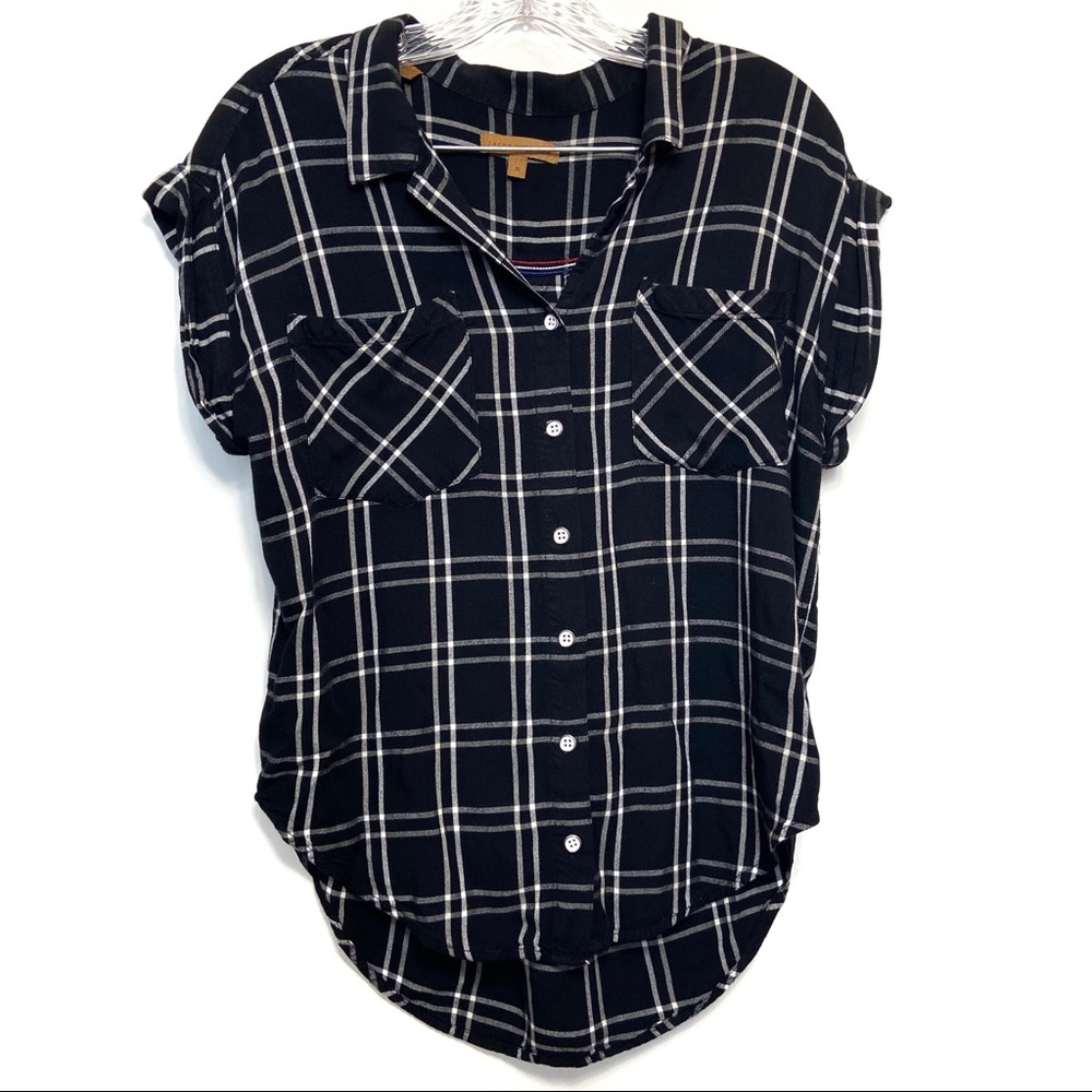 Jachs Girlfriend Short Sleeve Plaid Button Down